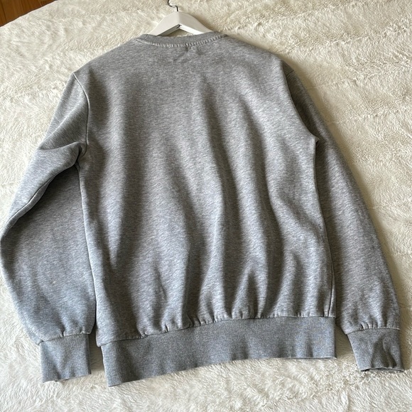 Super Mario H&M Sweatshirt - Picture 8 of 10